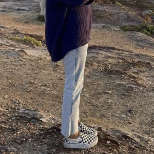 Vans - charmiga Vans stl 38. knappt använda och ligger bara i stugan 🤷🏼‍♂️ 199 inkl frakt !! 🌼🎉 tar emot bud ! 🐸🌜