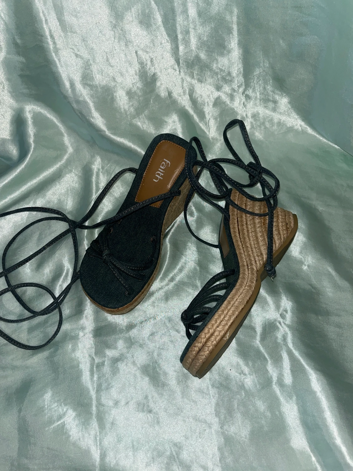 Klackar sandaler kilskor - 90