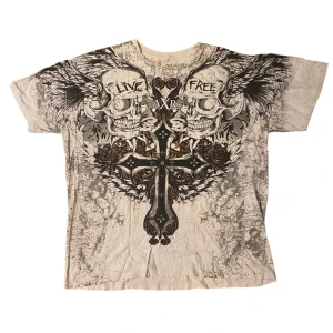 Xzavier T-shirt  - Skit fet och i bra skick, passar som en L typ 