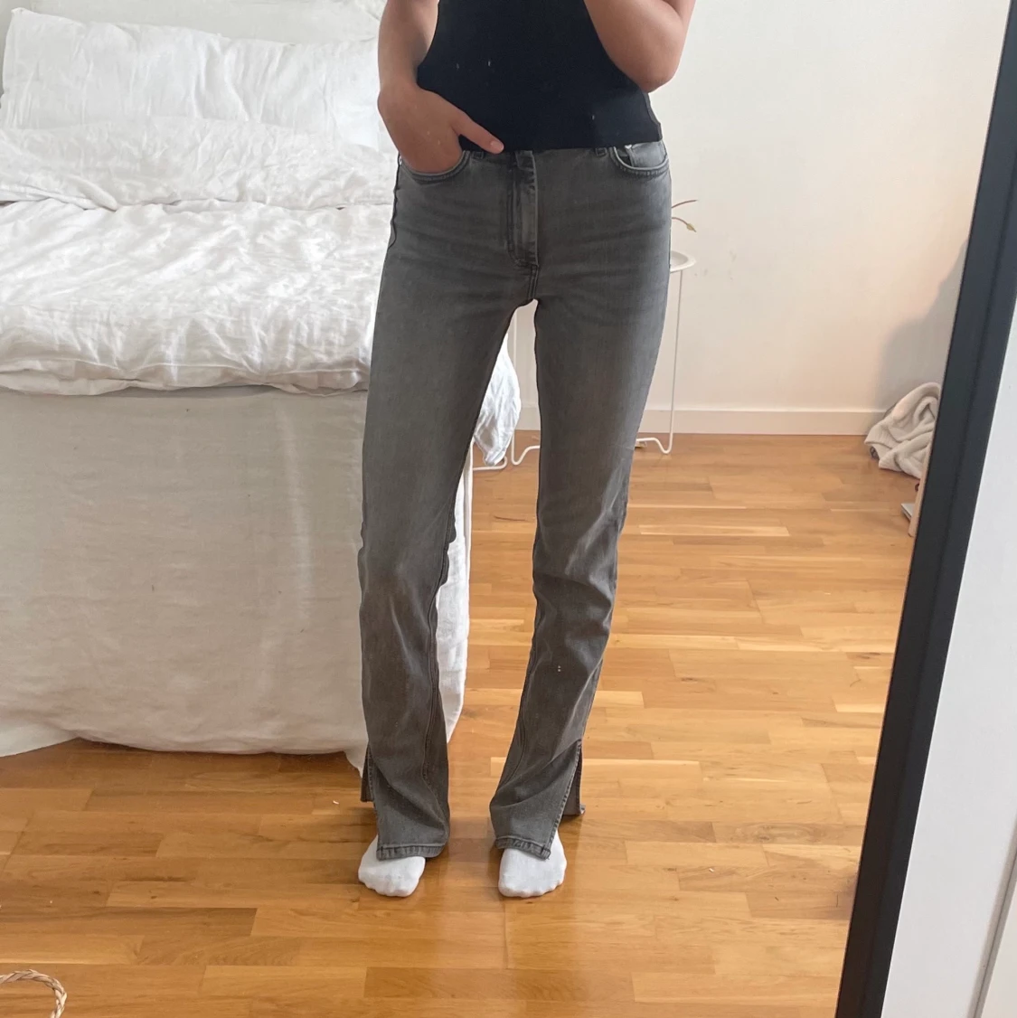 Gråa jeans från Zara, strl 36 - 91