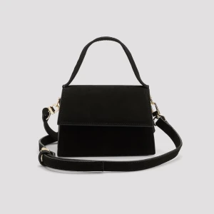 väska - säljer denna fina väska från NAKD, helt slutsåld på hemsidan💓jätte fin o i bra skick!! Köptes för 900