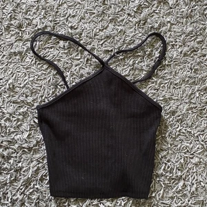 Zara linne - Oanvänt linne från Zara, strl s💕