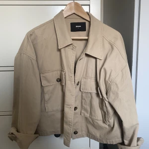 Jacka  - Jacka i mycket bra skick