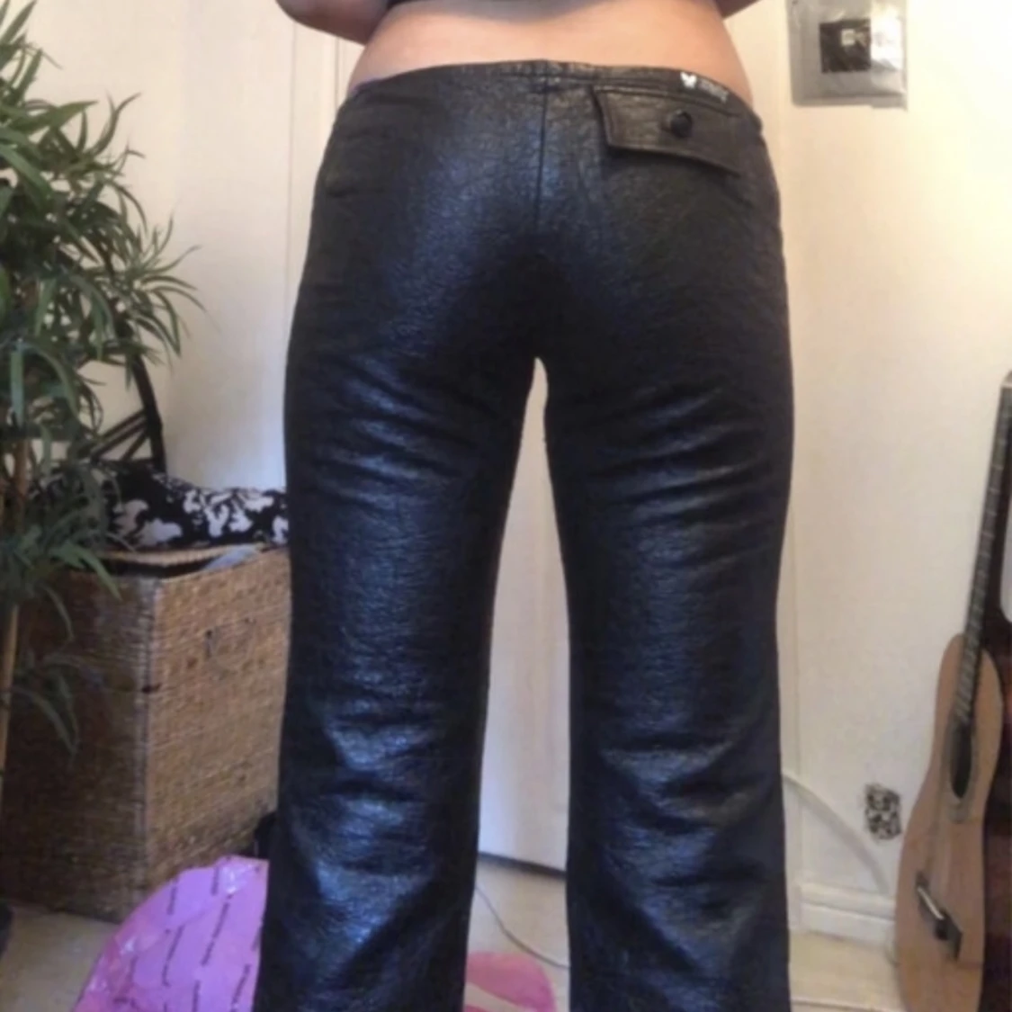 Lågmidjade läderbyxor - 91