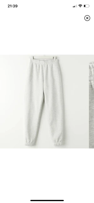 Mjukisbyxor - Mjukisbyxor ifrån Gina tricot i storlek xs, inte så mycket använda 🥰