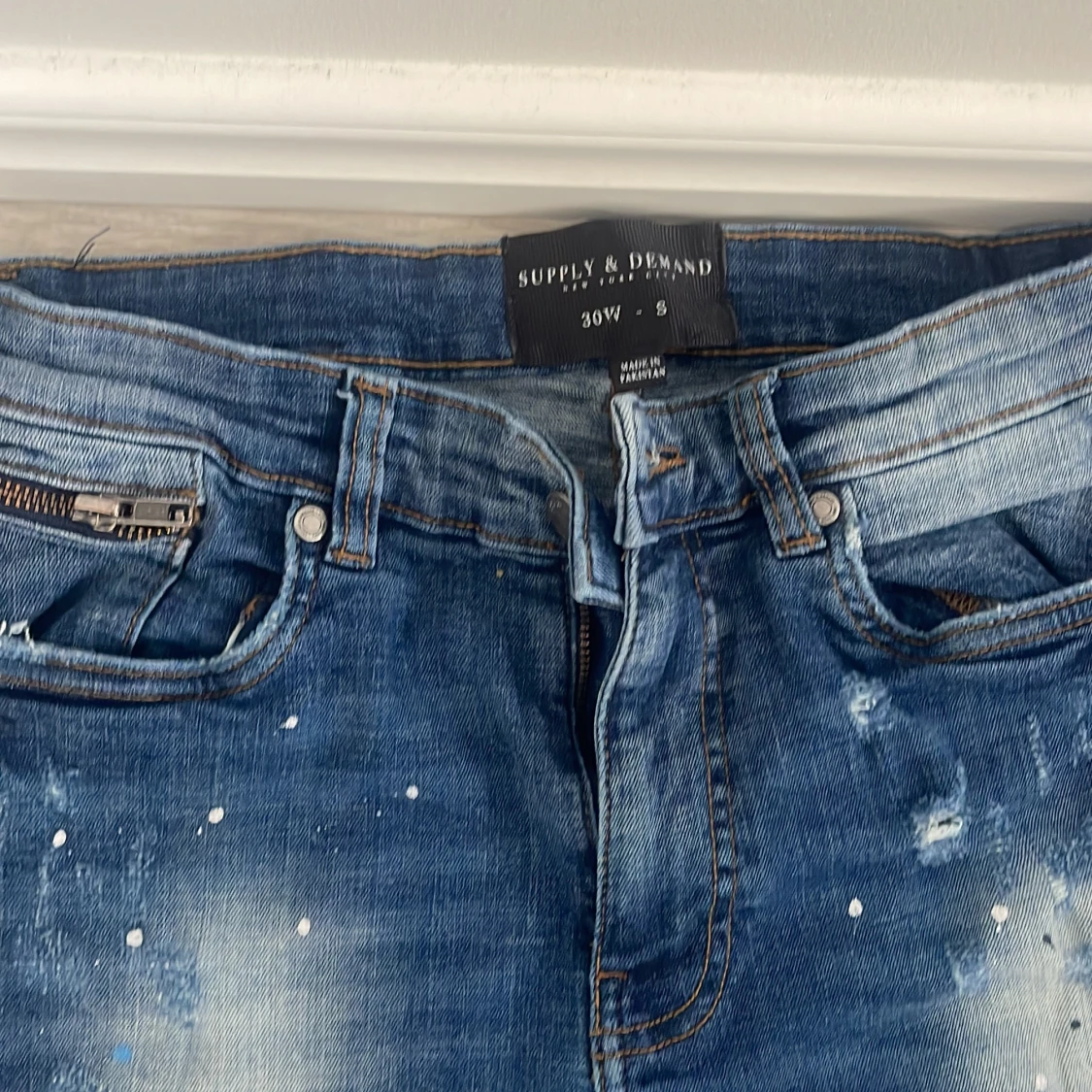 Säljer mina supply demand jeans  - 91