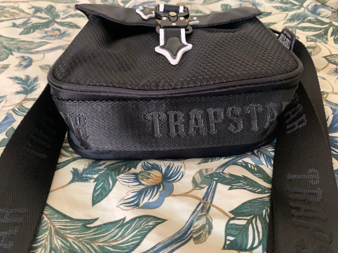 Trapstar väska - 90