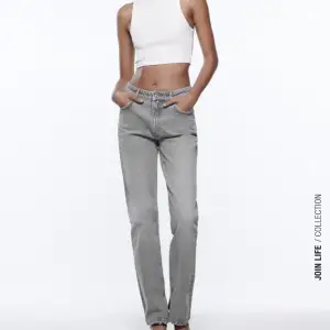 Split slim jeans från Zara. Använda fåtal gånger, storlek 36🩶