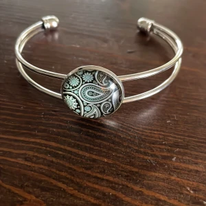 Armband  - Nytt armband paisley grönt 