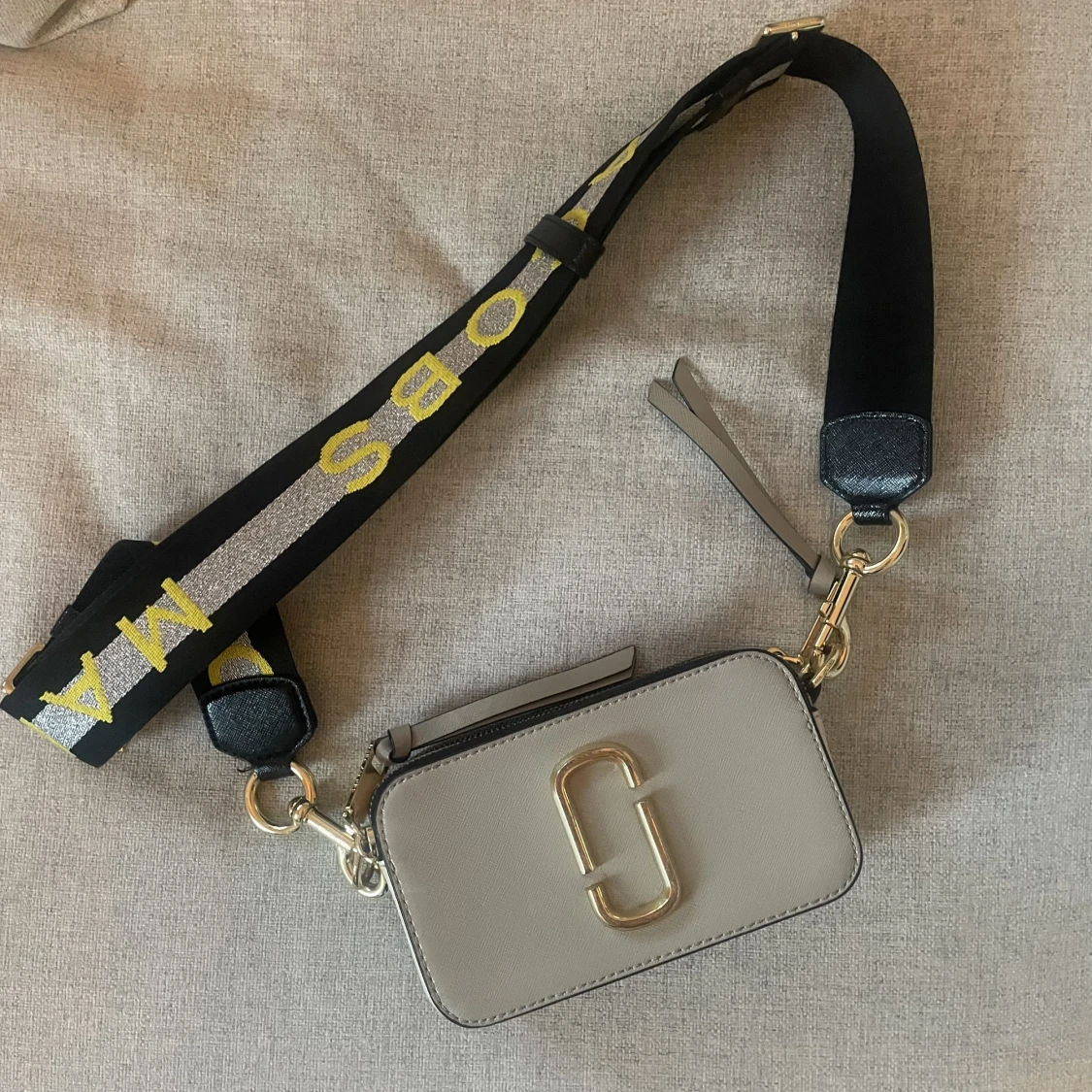 Marc Jacobs snapshot väska