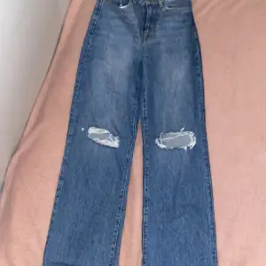 Jeansen är helt nya och aldrig använda, från Lager 157 i modellen ”Boulevard”. Storleken är i XS. 