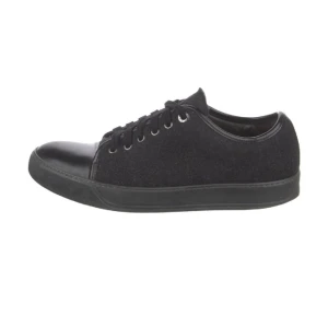 Lanvin sko - Intresse anmälan på dessa lanvin skor. Storlek 40. Skick 6/10 pga av det ligger priset på skorna på 1800