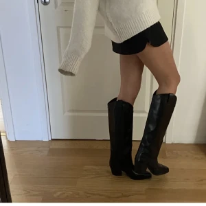 H&m boots - Stövlar från h&m, slutsålda!! Som nya
