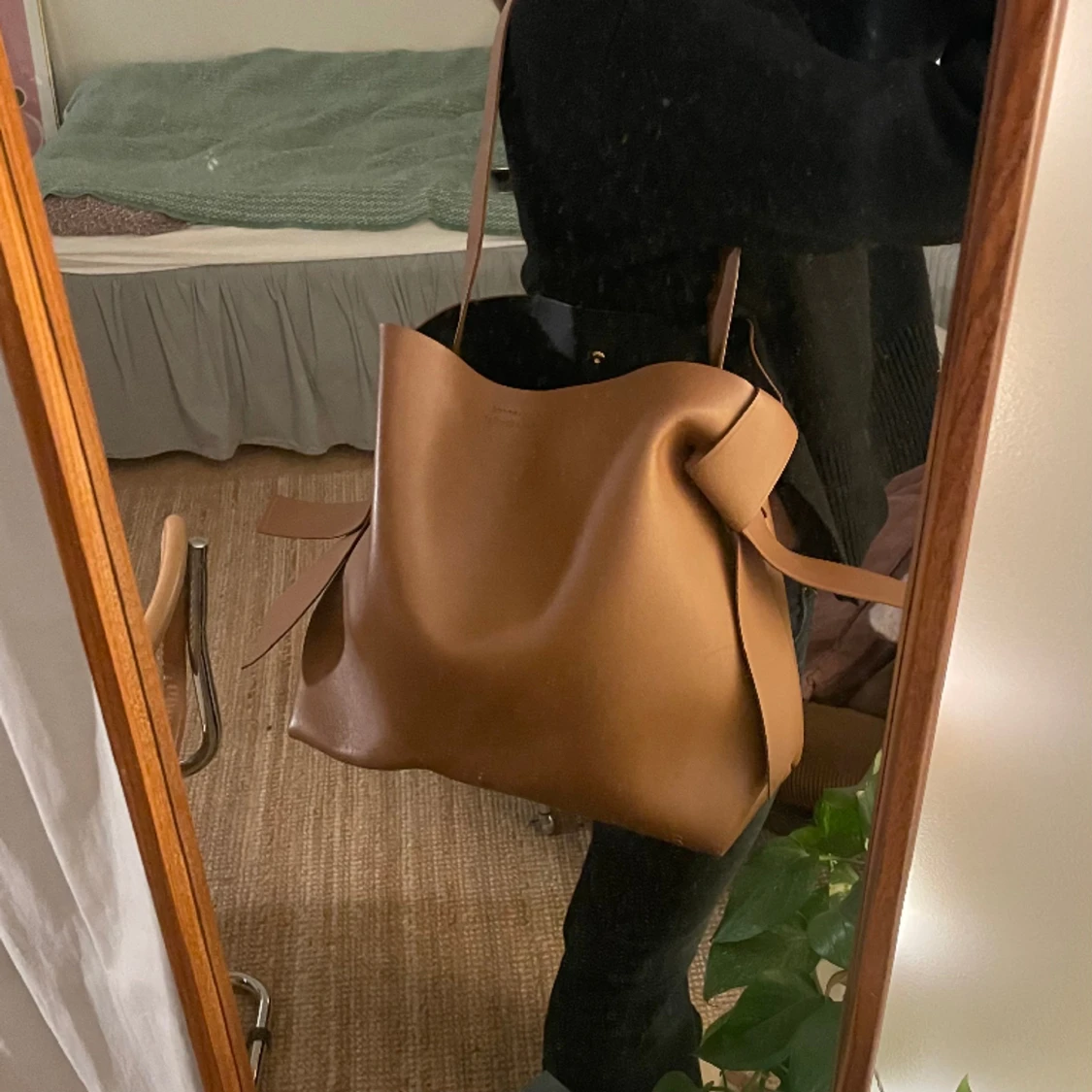 Acne Musubi väska - 90