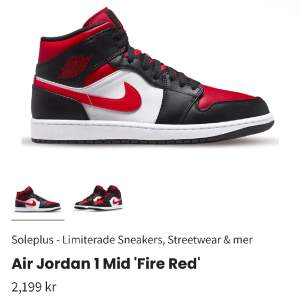 Säljer ett par Air Jordan 1 Mid Fire Red skor i storlek 38, kan skicka fler bilder. Skorna är använda men är som gott som nästan nya. Passar bra till våren eller sommaren. Nypris 2199-,-