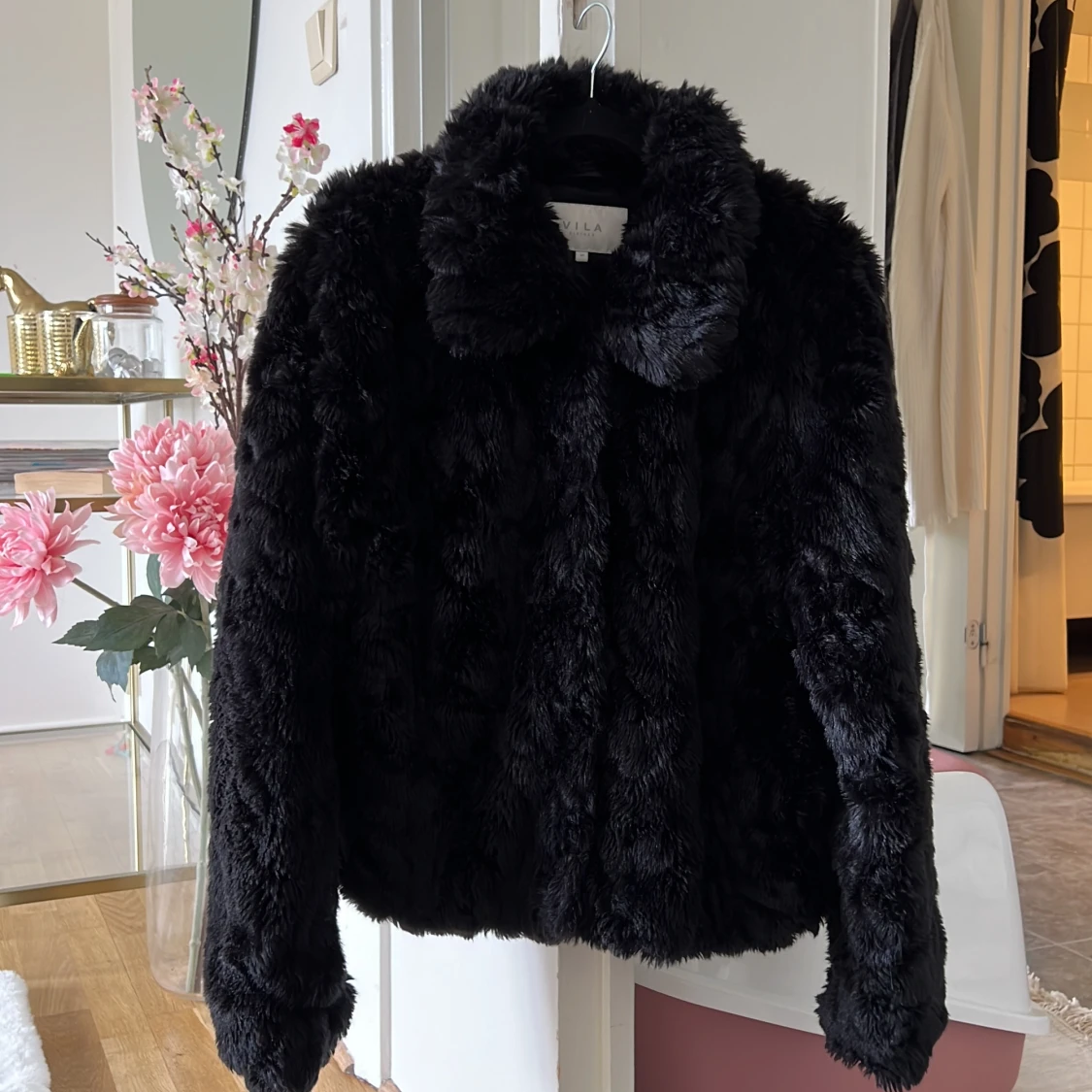 Superskön fuskpälsjacka - 91