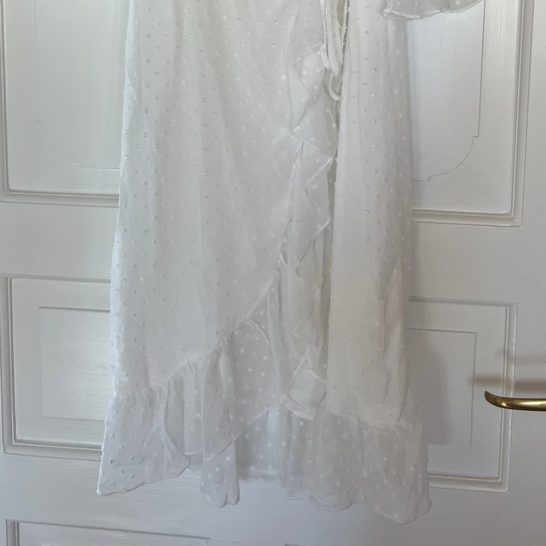 Vit omlottklänning - 90