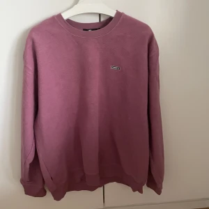 Obey sweatshirt  - Bra skick 8/10  Betalning via Swish och köparen står för frakten 