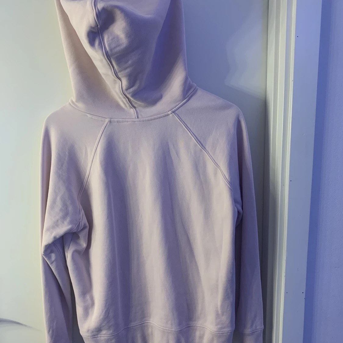 Levi’s hoodie  - 90