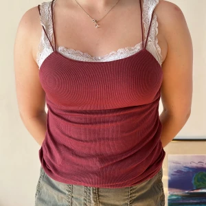 Linne - Ett fint somrigt linne som använts endast ett par gånger Från Bik Bok