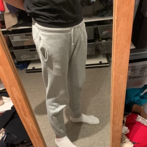 Nike byxor - Nike mjukis byxor 