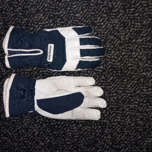 Helly hansen handskar  - Helly hansen skinn/ gortex Strl. 6 Fräscha