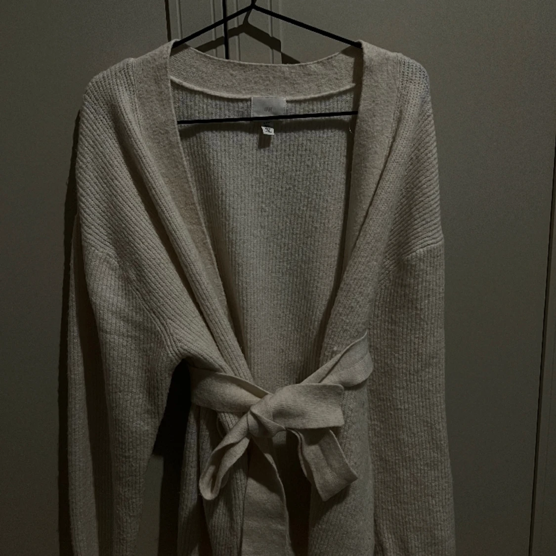 Fin stickad kofta ifrån H&M