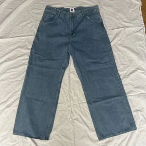 District 46 jeans - Breda jeans från district fortysix