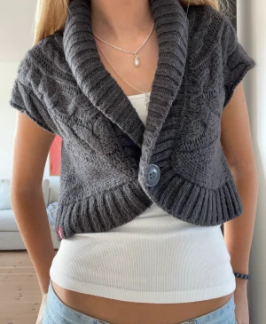 Söt kofta - Kortärmad kofta