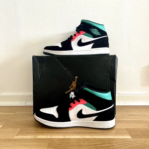 Jordan 1  - Jordan 1 i nyskick, storlek 43.  Box ingår. 