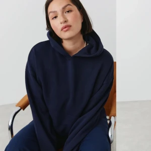 Gina Hoodie - Knappt använd storlek xs men passar även s