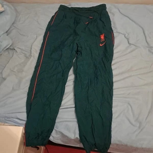 Liverpool byxor herr - Inga defekter bara lite skrynkliga 