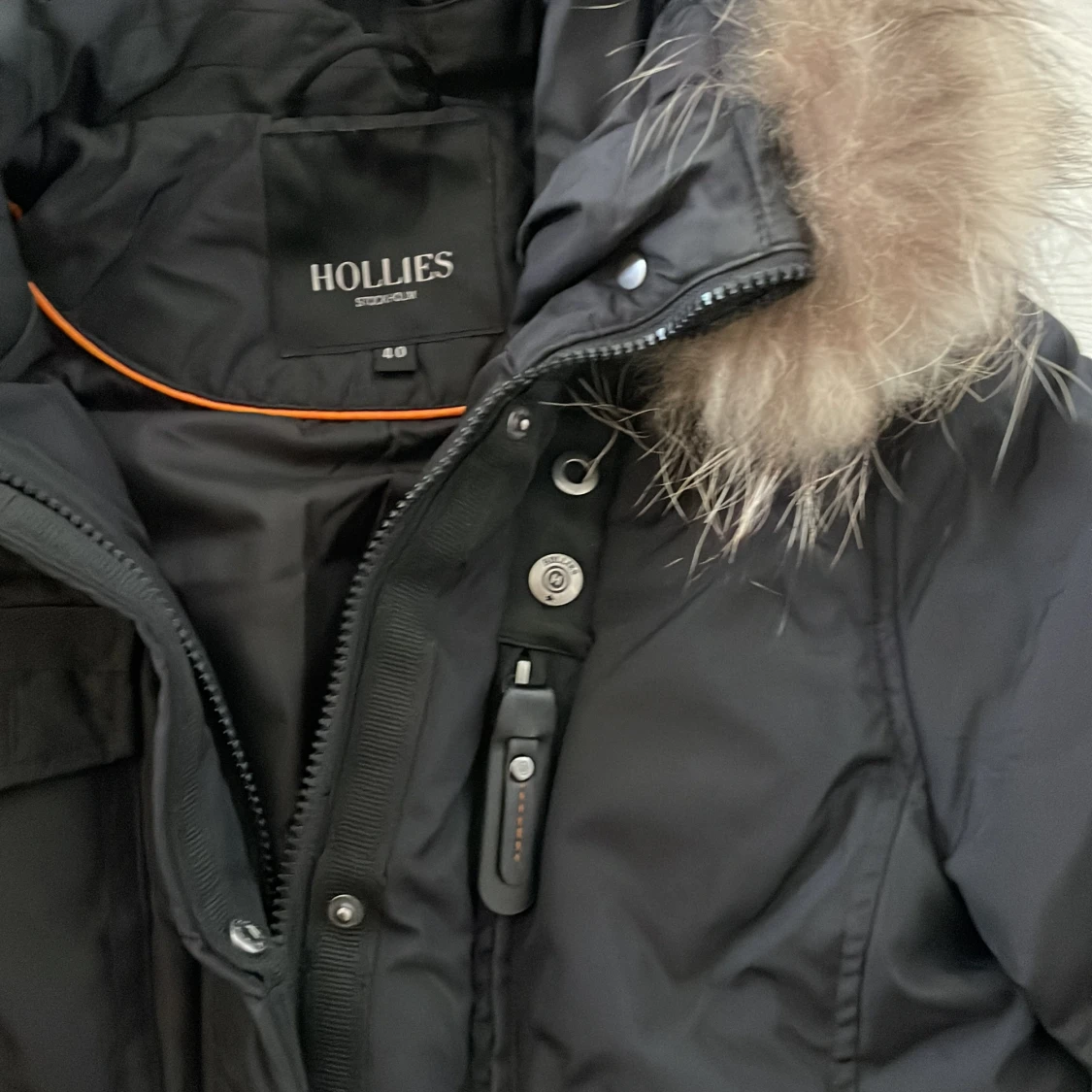 Hollies jacka  - 90