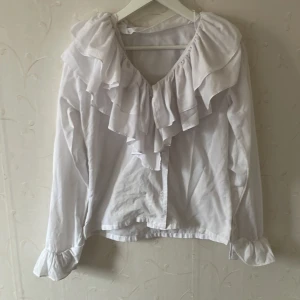 Volang skjorta - Sparsamt använd 