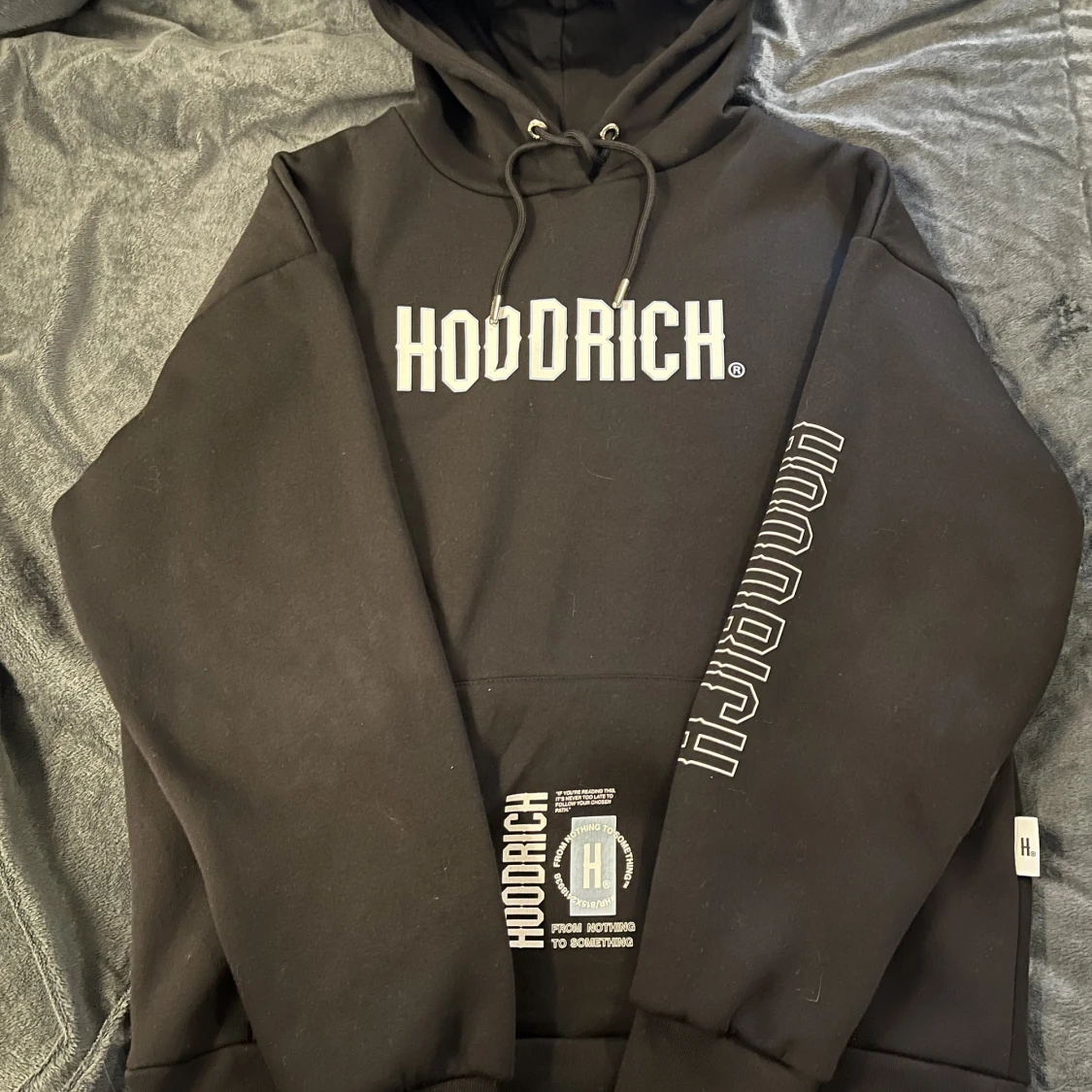 Hoodrich tröja