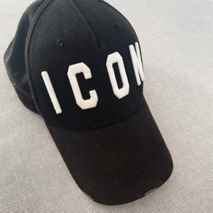 Keps, DSQUARED2 - Fint skick!