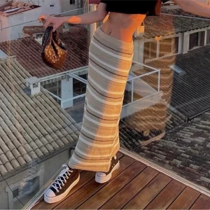 stickad långkjol Zara - prislappen kvar ☺️☺️ slutsåld på zara!