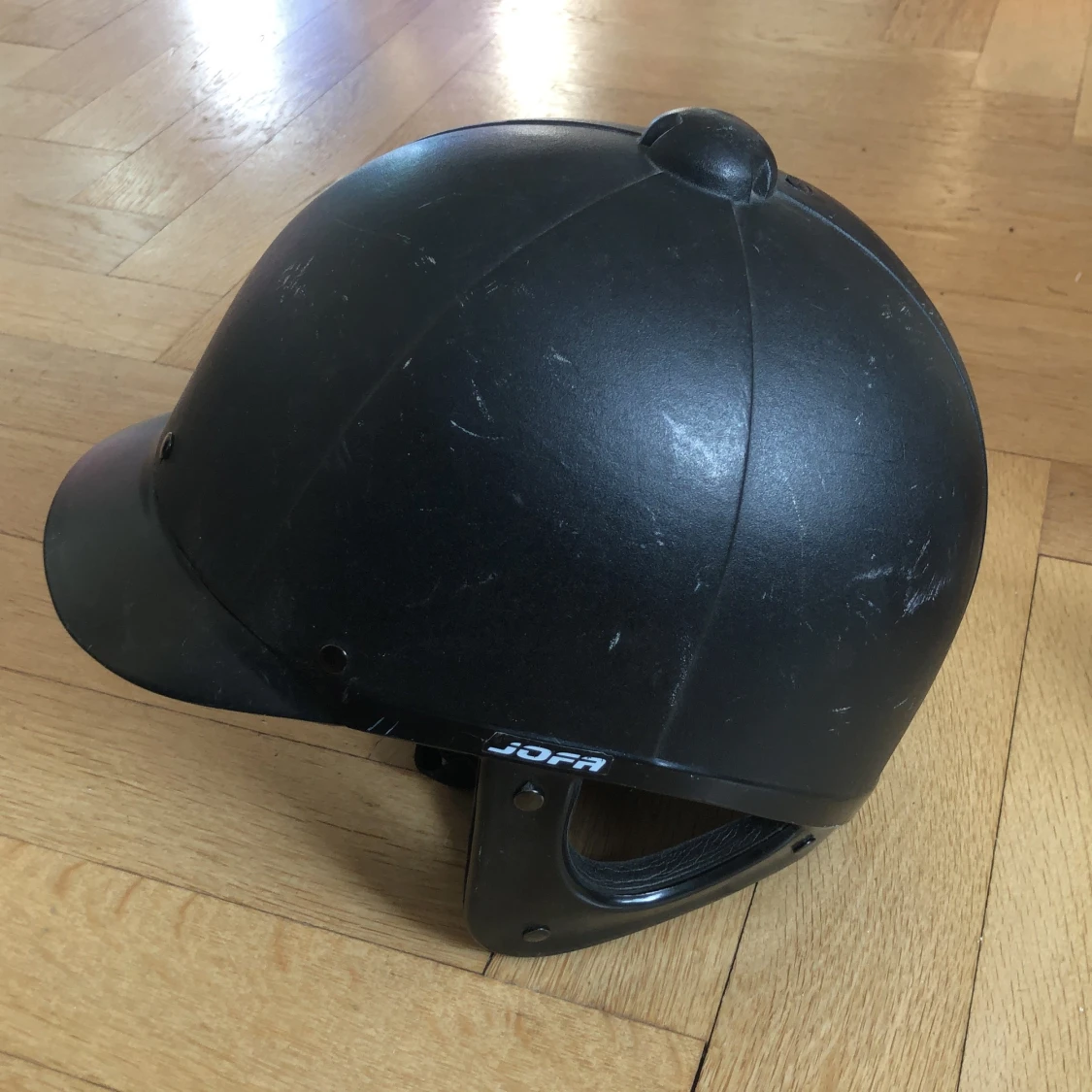 Jofa ridhjälm st 55/56