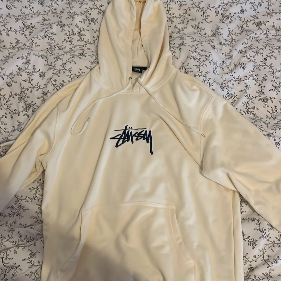 Creme Stussy Hoodie