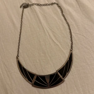 Halsband - I mycket bra skick 