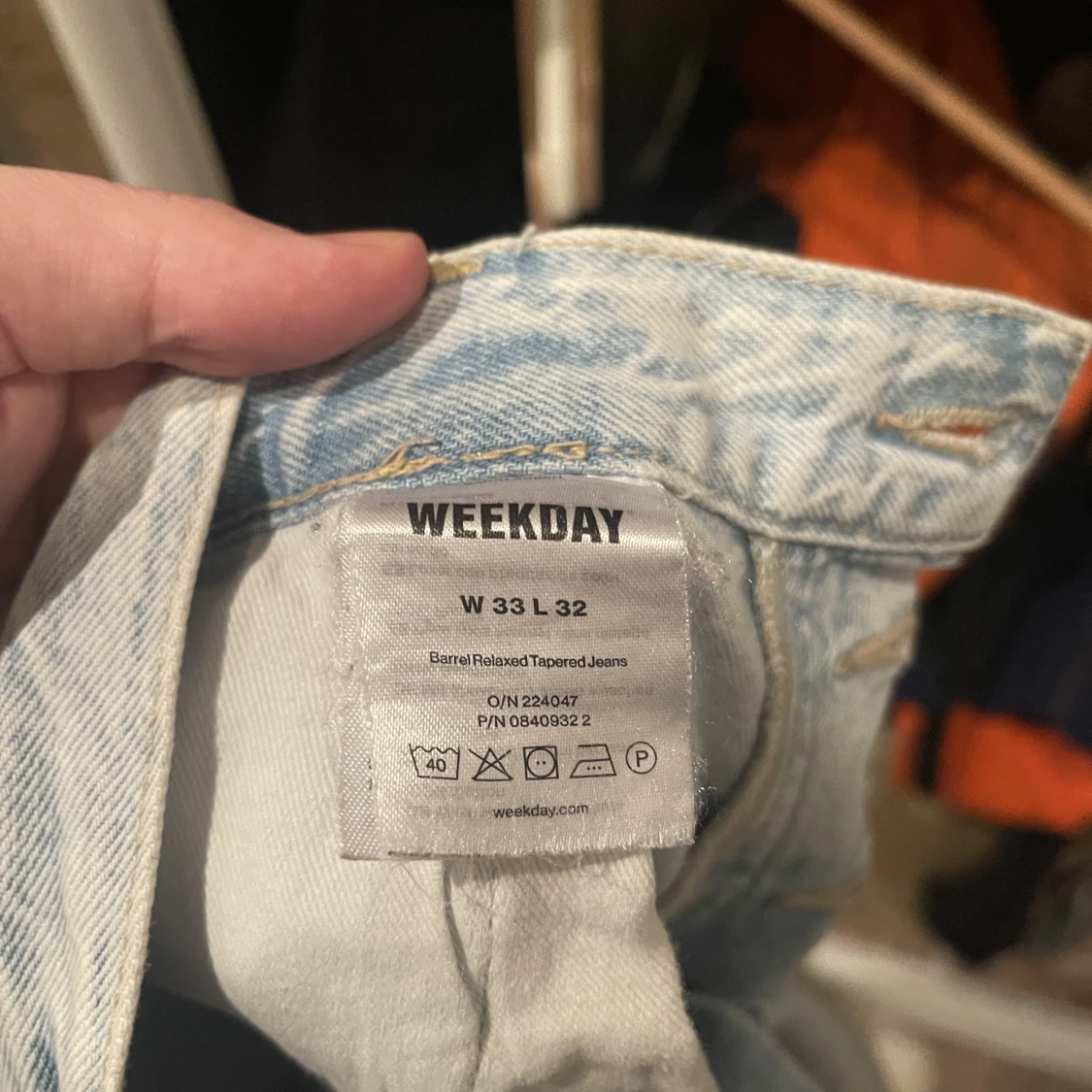 Weekday Barrel jeans, storlek 33/32 - 91
