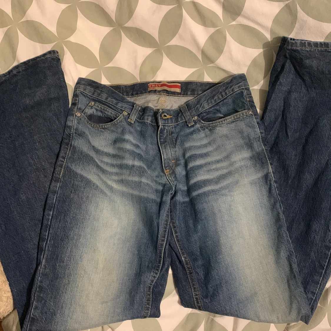 Lowwaist jeans i snygg wash! - 91