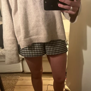 Zara shorts  - Skit snygga stick liknande shorts!❤️
