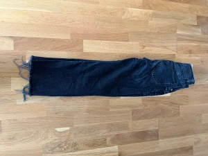 Zara high straight  - Skick: 9/10