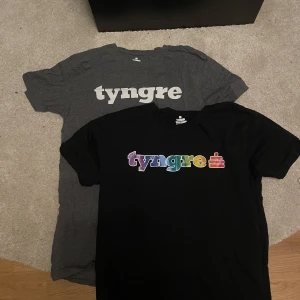 2 Tyngre tröjor - Två st tyngre tröjor Svarta L Gråa M