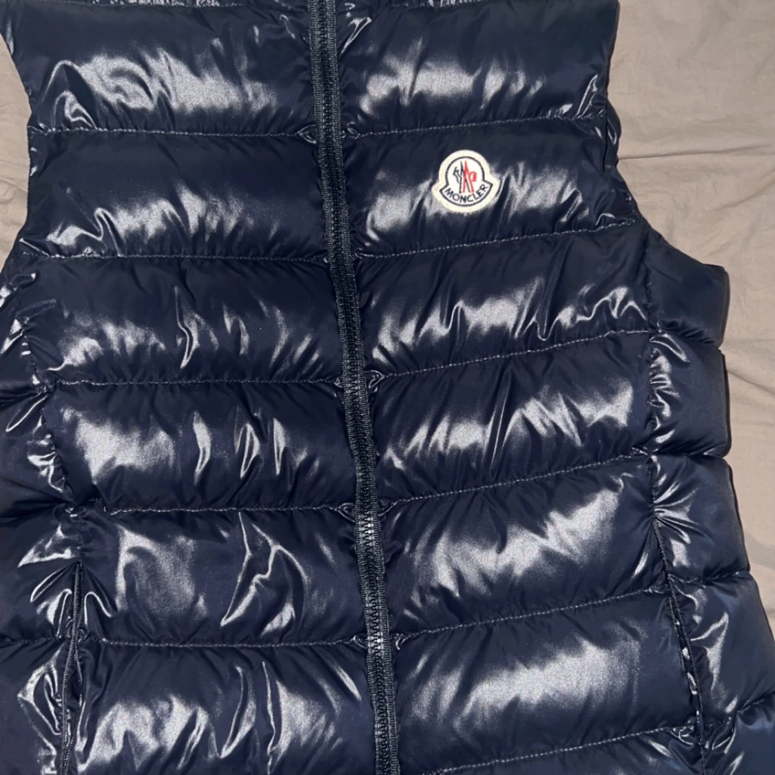 Moncler väst - 90