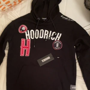Hoodrich hoodie - Nyskick, knappt använd. Storlek S, pris kan diskuteras 