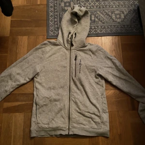 Sail racing hoodie - Köpt från kidsbrandstore.