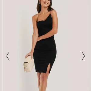 Svart klänning från NAKD - Supersöt oanvänd klänning från NAKD