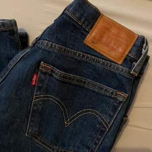 Helt nya Levis 501 jeans!   Storlek: W23 L26  Kan hämtas i Uppsala eller skickas :)